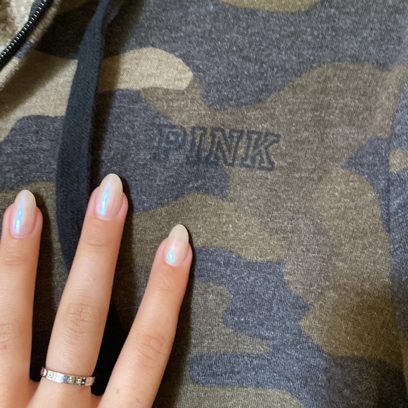 Camo Pink Zip up - Picture 3 of 3